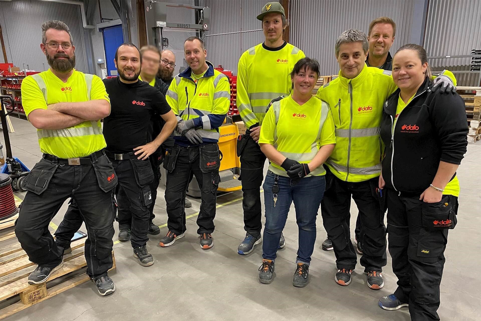 Dafo Vehicle employees